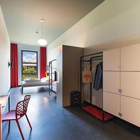 Meininger Hotel Geneve Centre Charmilles Εξωτερικό φωτογραφία