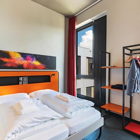 Meininger Hotel Geneve Centre Charmilles Εξωτερικό φωτογραφία